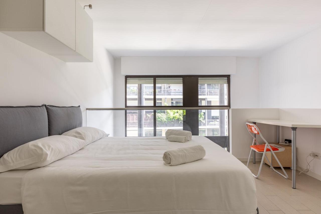 ミラノElegant Loft With Balcony!アパートメント エクステリア 写真